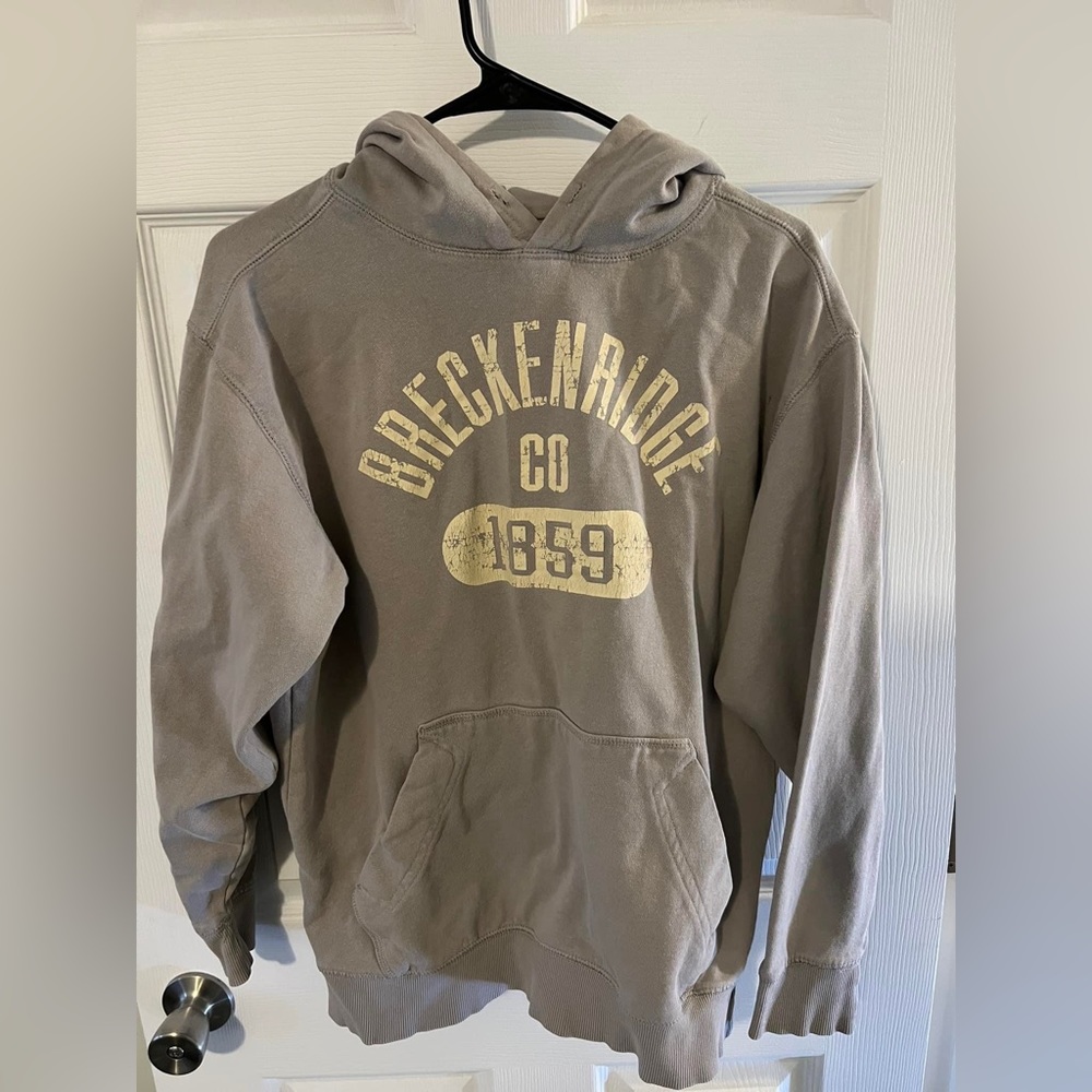 Women’s Sweatshirt ❄️
